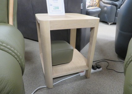 Clearance Lundin Lamp Table