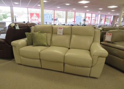 Clearance Canazei 3 Seater Power