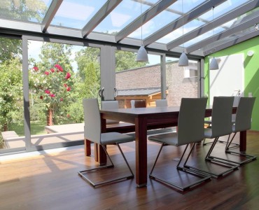 Re-flooring Your Conservatory This Summer