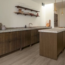 Majestic Woodland Oak Brown