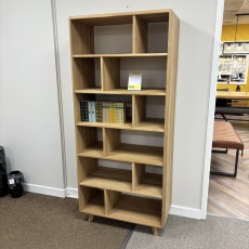 Como Tall Display Unit