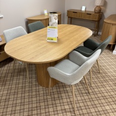 Vermont Oval Dining Table and 4 Chairs Vermont Oval Dining Table and 4 Chairs