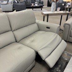 Shannon 2.5 Seater with USB