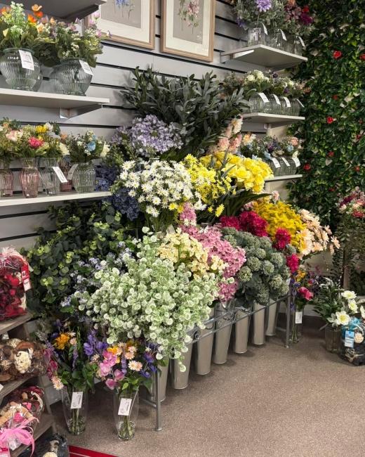 Toons Flower Shop! We’ve been... 